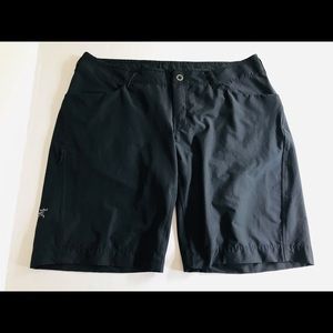 🌼Arcteryx shorts